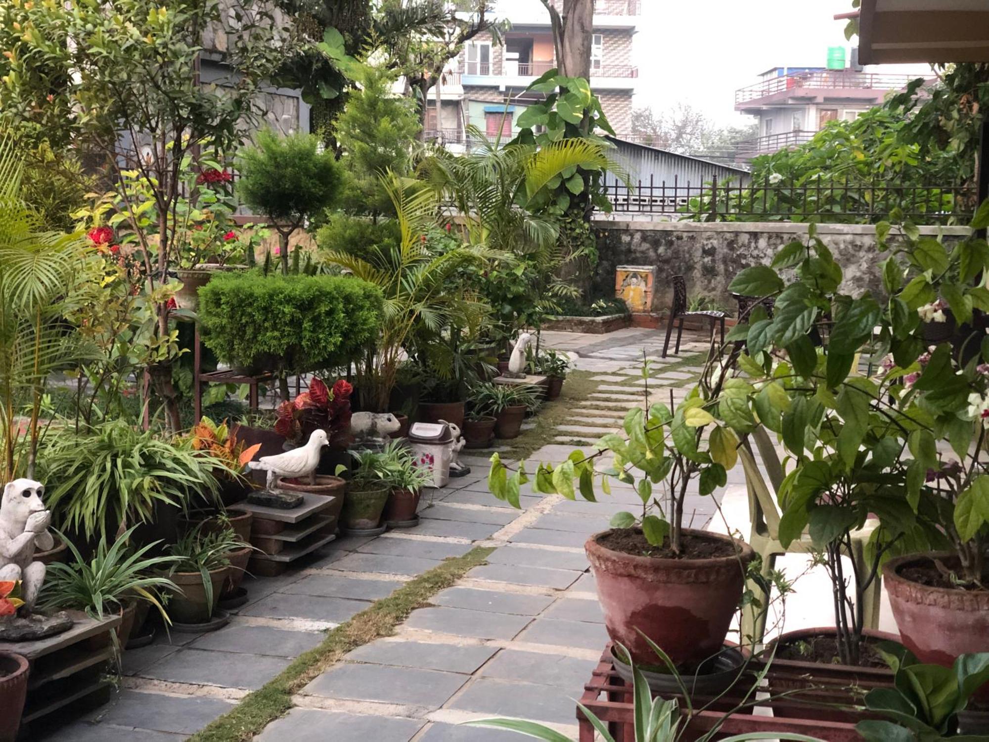 Hotel Mandala Pokhara Luaran gambar