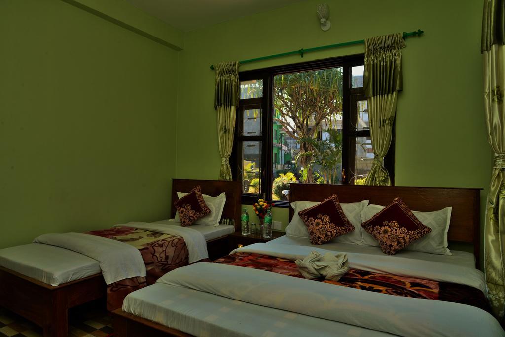 Hotel Mandala Pokhara Luaran gambar