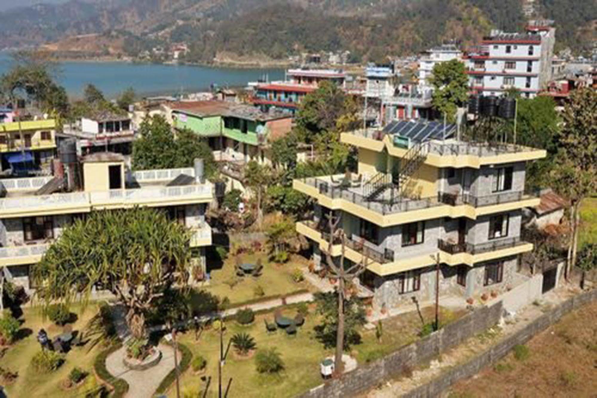 Hotel Mandala Pokhara Luaran gambar