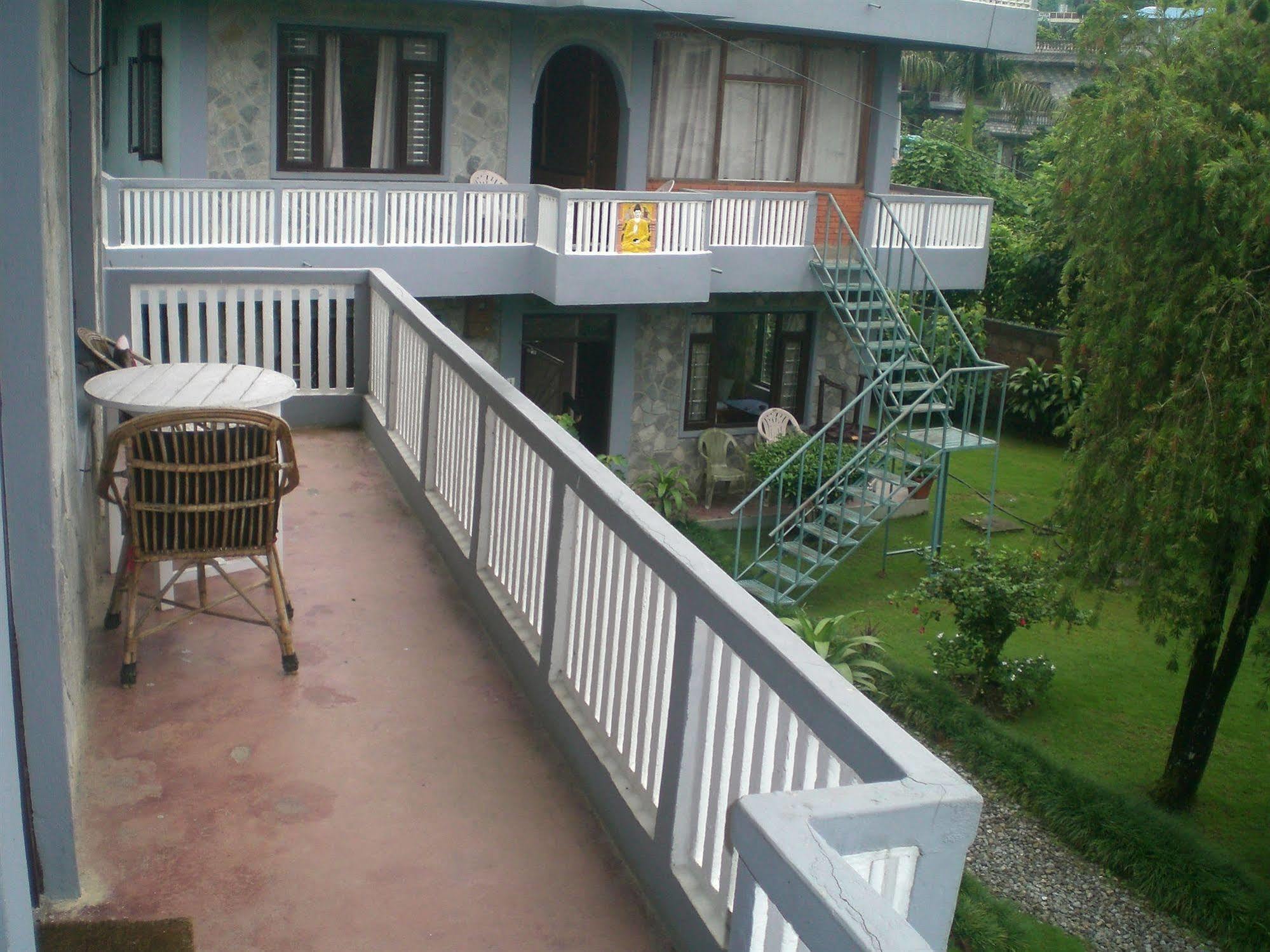 Hotel Mandala Pokhara Luaran gambar