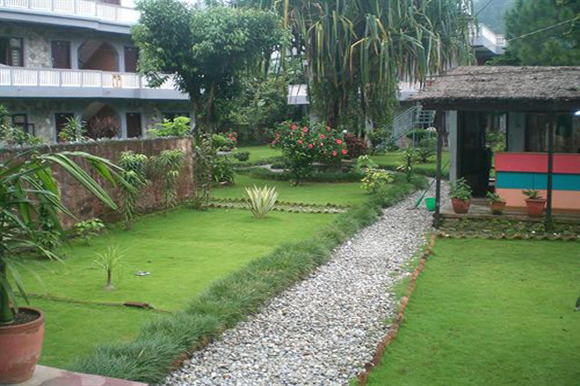 Hotel Mandala Pokhara Luaran gambar