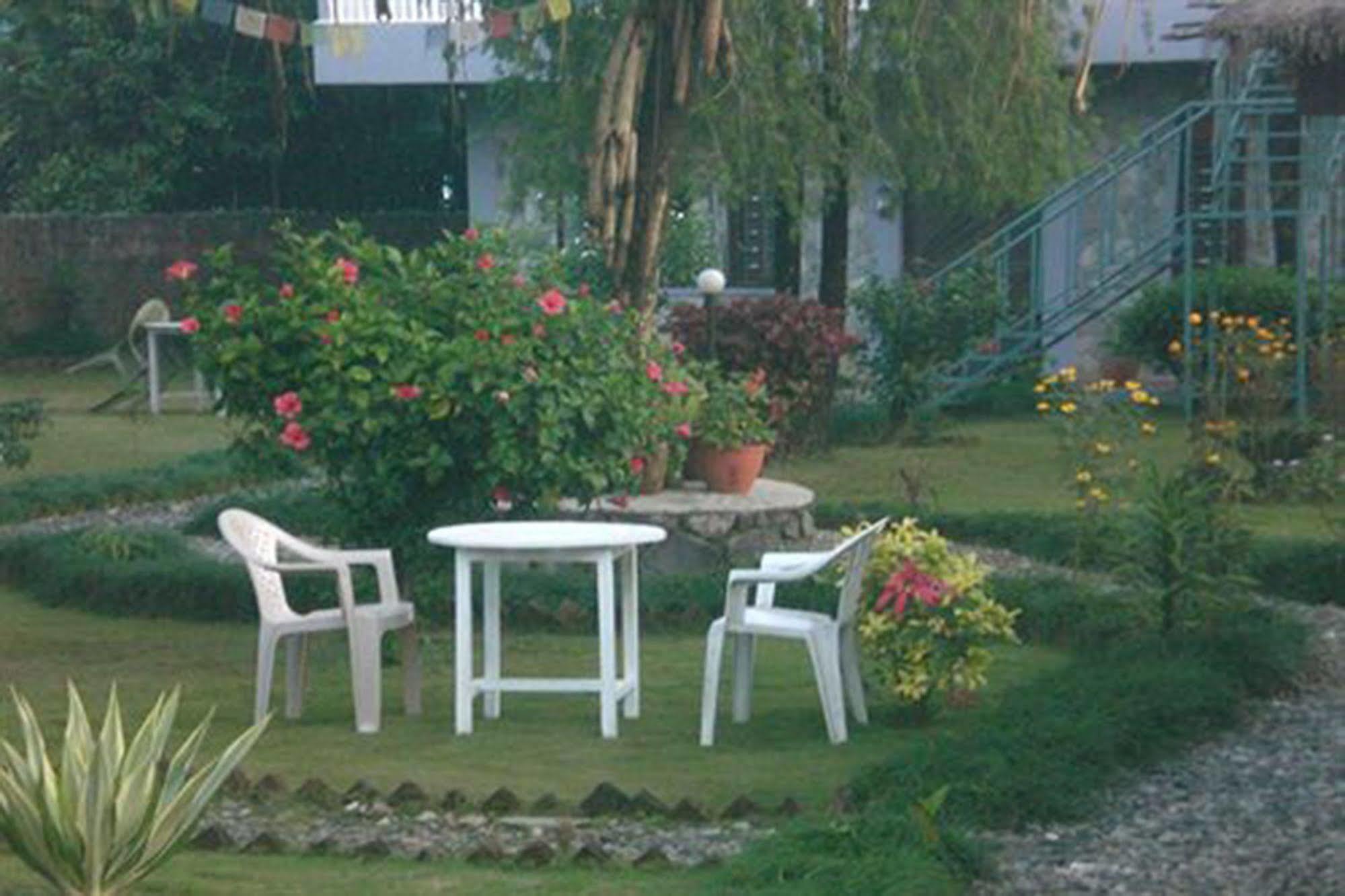 Hotel Mandala Pokhara Luaran gambar